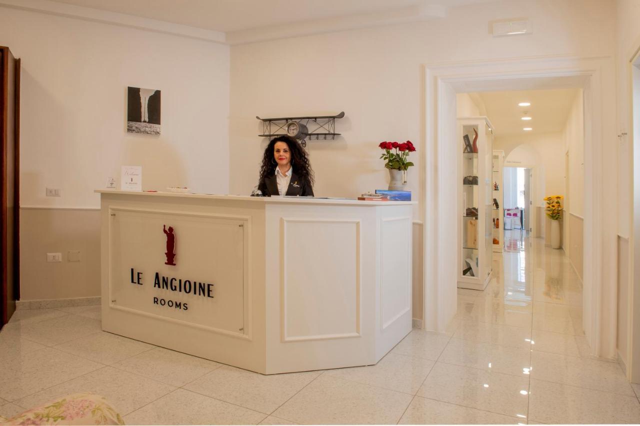 Le Angioine Rooms 나폴리 외부 사진
